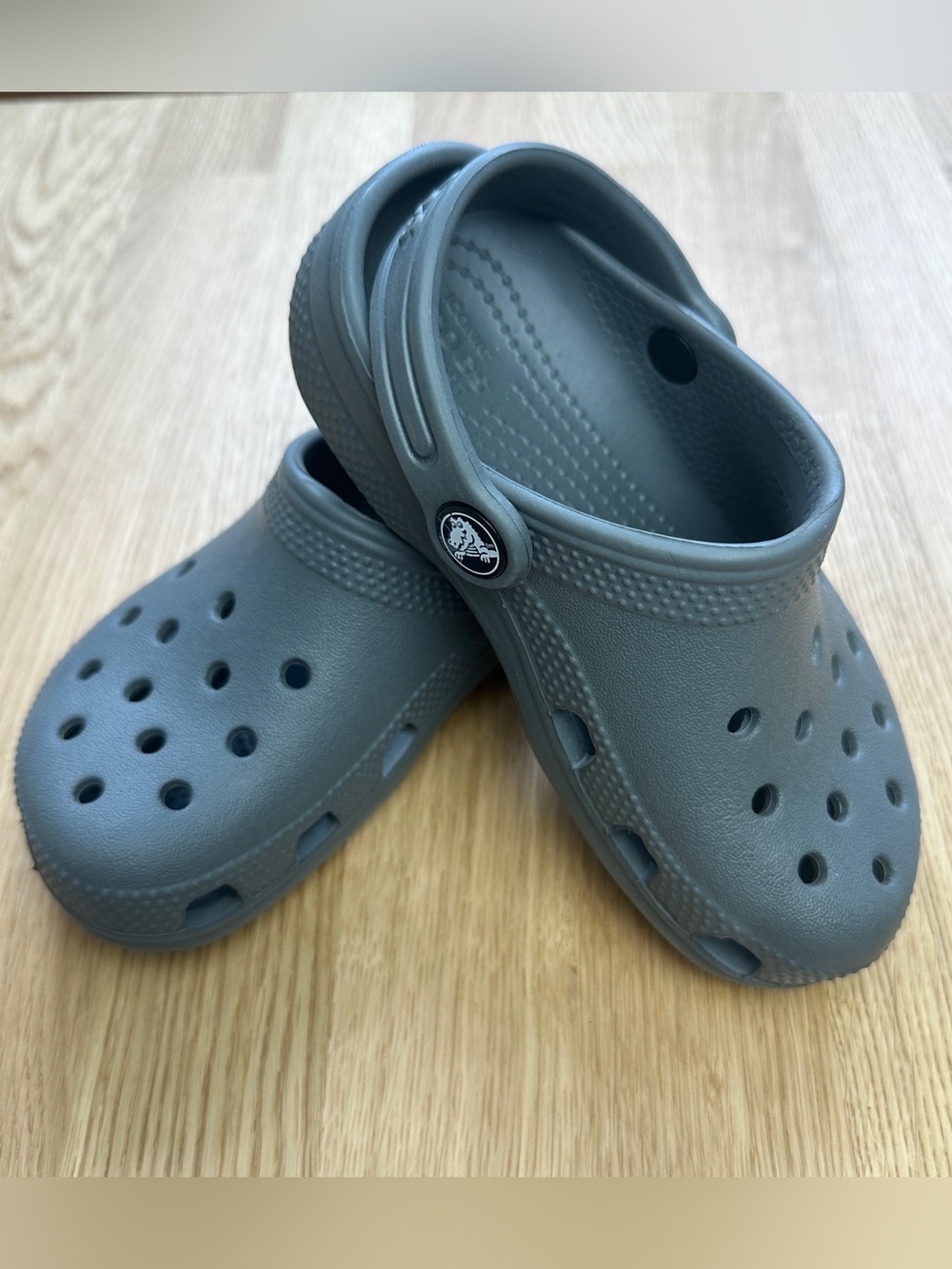 CROCS Kids Classic Clog in Gray